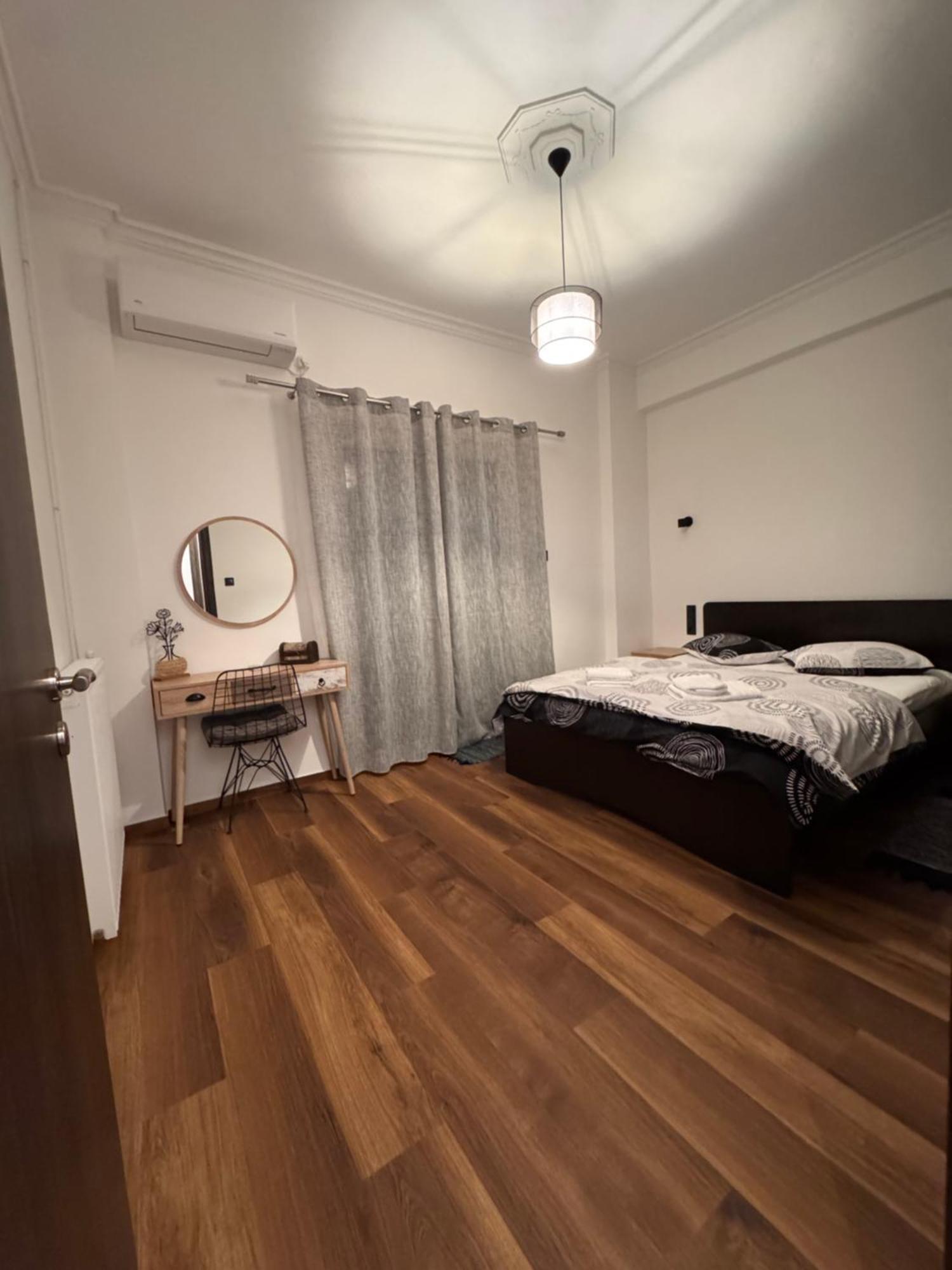 Navaro Apartments 파트라 외부 사진
